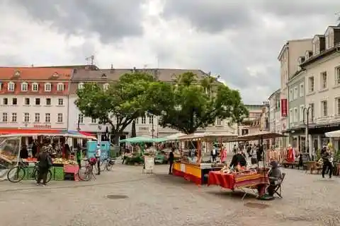 Sie sucht ihn Saarbrücken