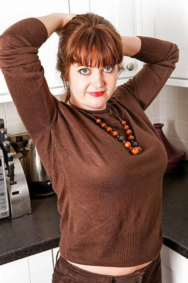 Natalie (Dekorateurin) möchte lecken