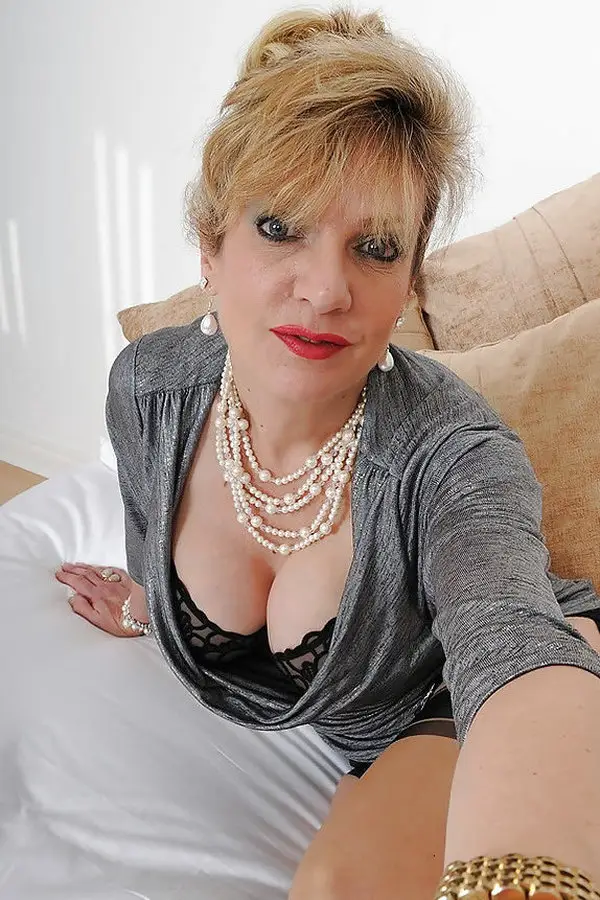 reife frau 0473